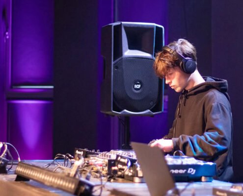 DJ KARKA